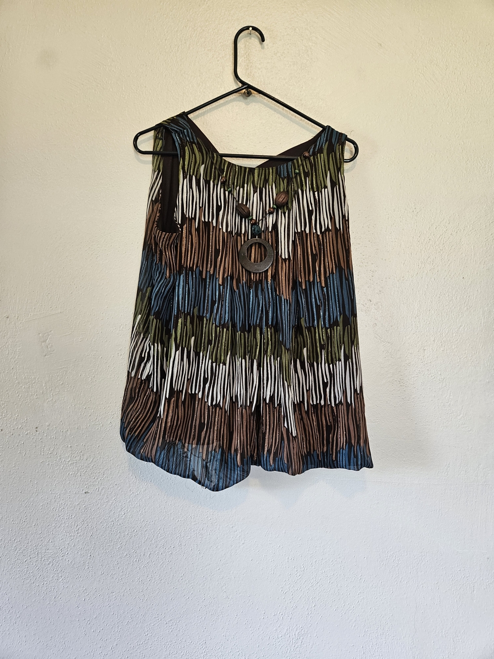 Women’s Sleeveless Printed Blouse - Brown Blue Olive
